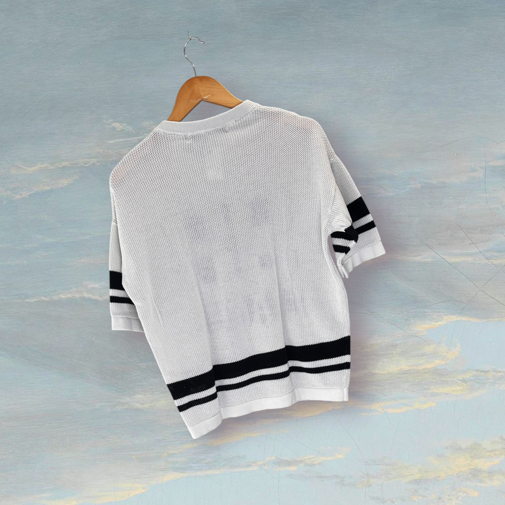 Tshirt BERSHKA XS beige / noir